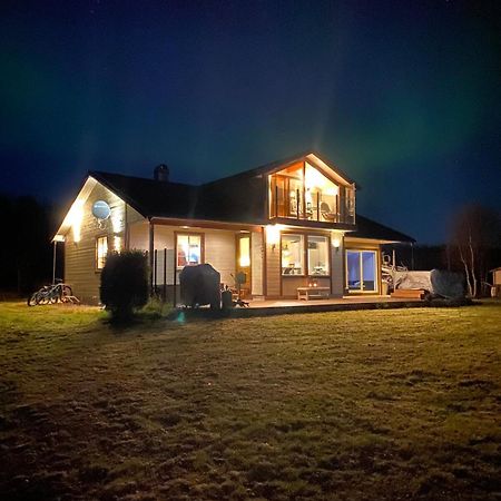 Cottage With Good Standard Next To Neiden River Esterno foto