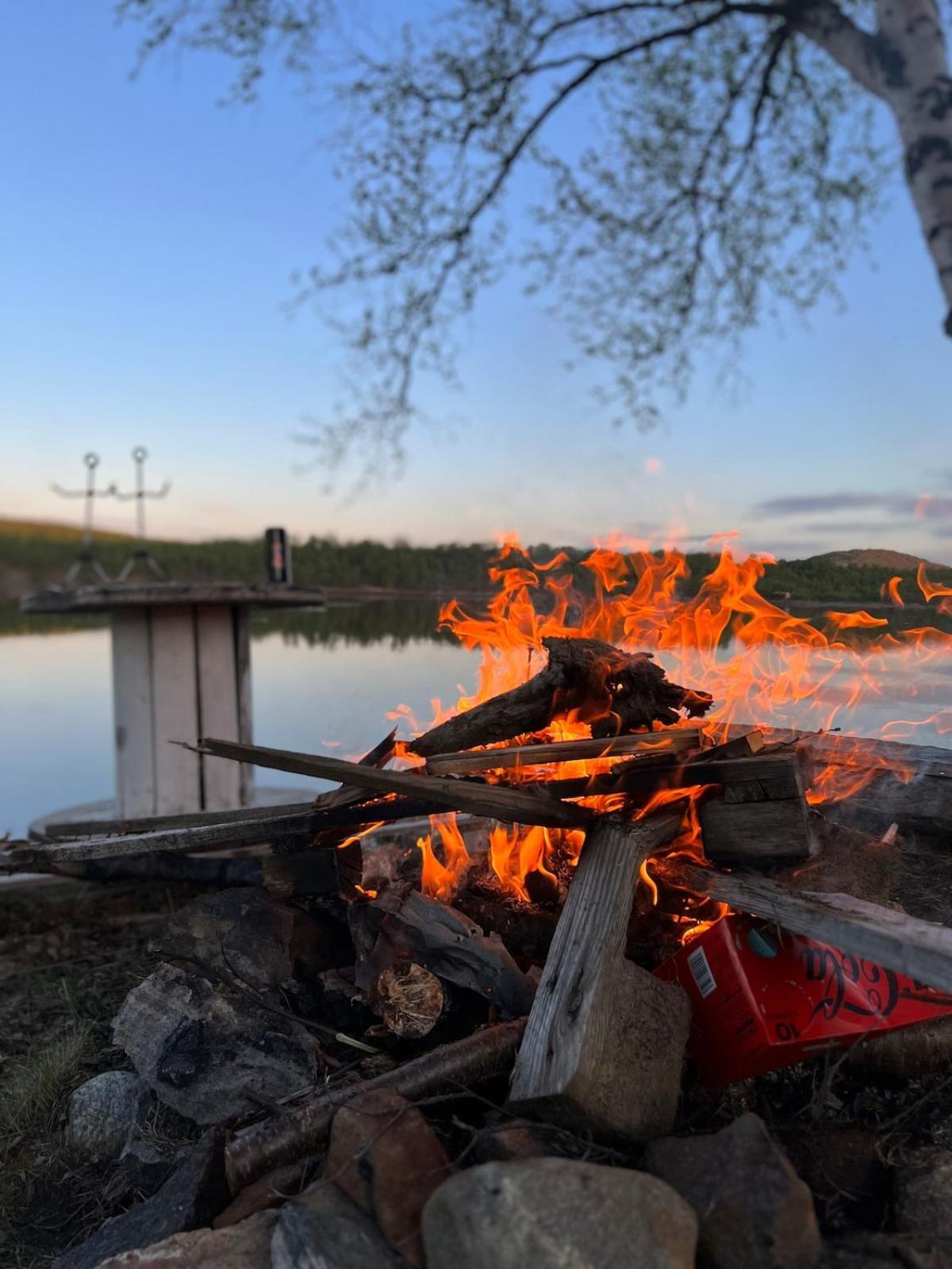 Cottage With Good Standard Next To Neiden River Esterno foto