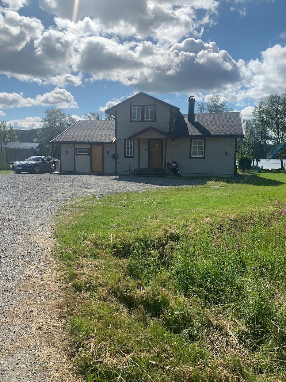 Cottage With Good Standard Next To Neiden River Esterno foto