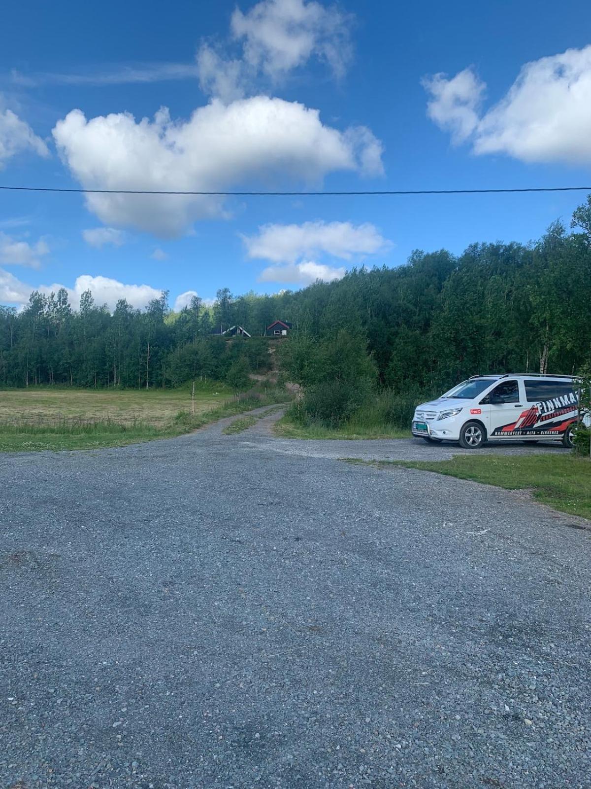 Cottage With Good Standard Next To Neiden River Esterno foto